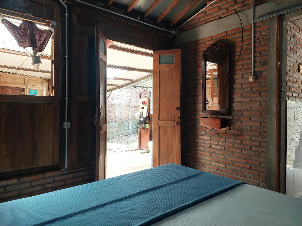 Banyu Kasongan Homestay - Camera Doppia Con Bagno Privato