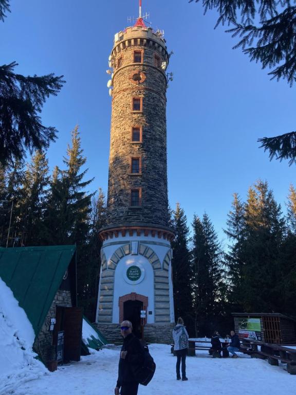 Chalupa Jája a Pája Tomíkovice v zimě