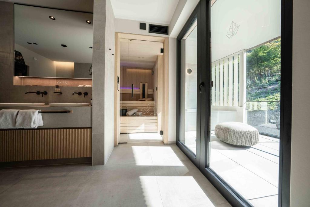 Postel nebo postele na pokoji v ubytování Hotel & Spa Suiten FreiWerk