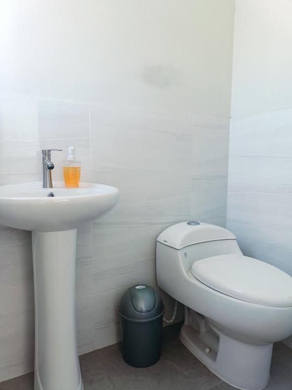 Apartamento de playa y piscina, Mejia