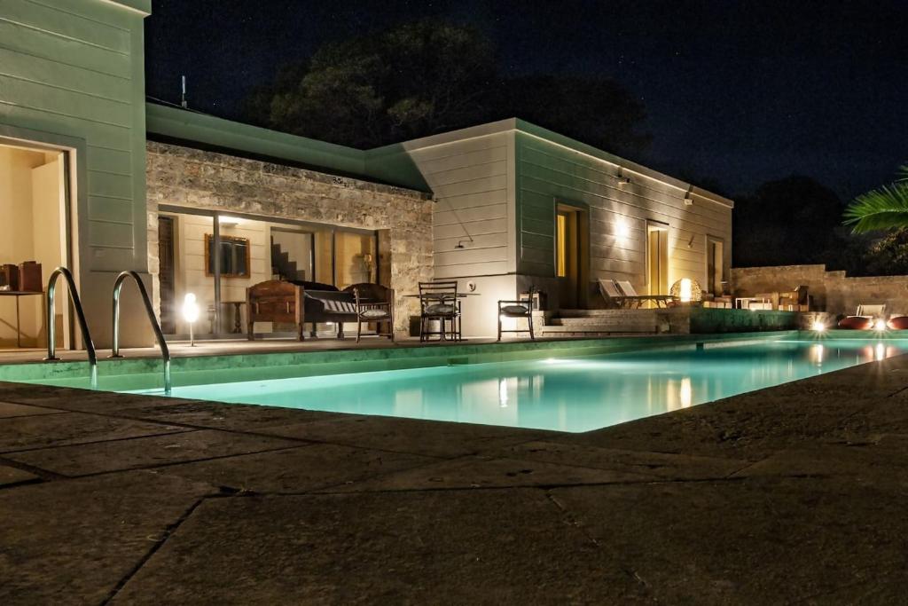 Πισίνα στο ή κοντά στο Casa dell Arco by Symphonya Luxury Rentals