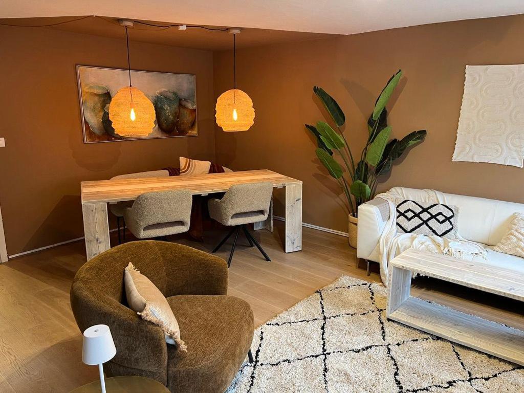 Χώρος καθιστικού στο Coco style Apartment