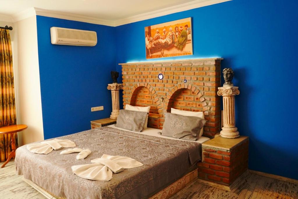 Rebetika Hotel & bistro - 15