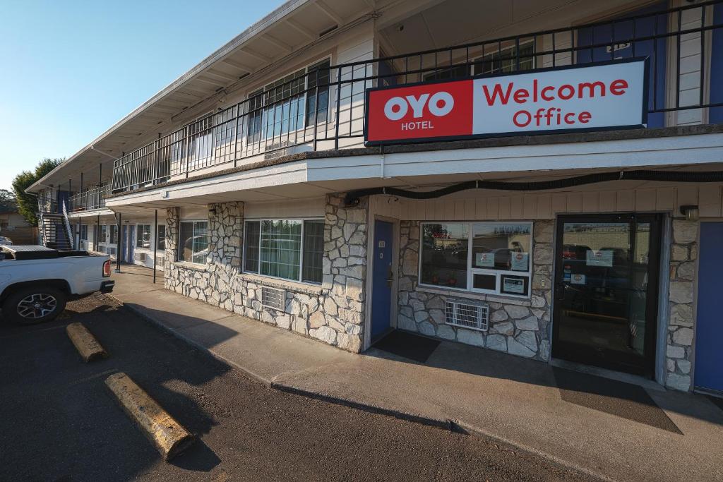 Certifikát, hodnocení, plakát nebo jiný dokument vystavený v ubytování OYO Hotel St Helens OR