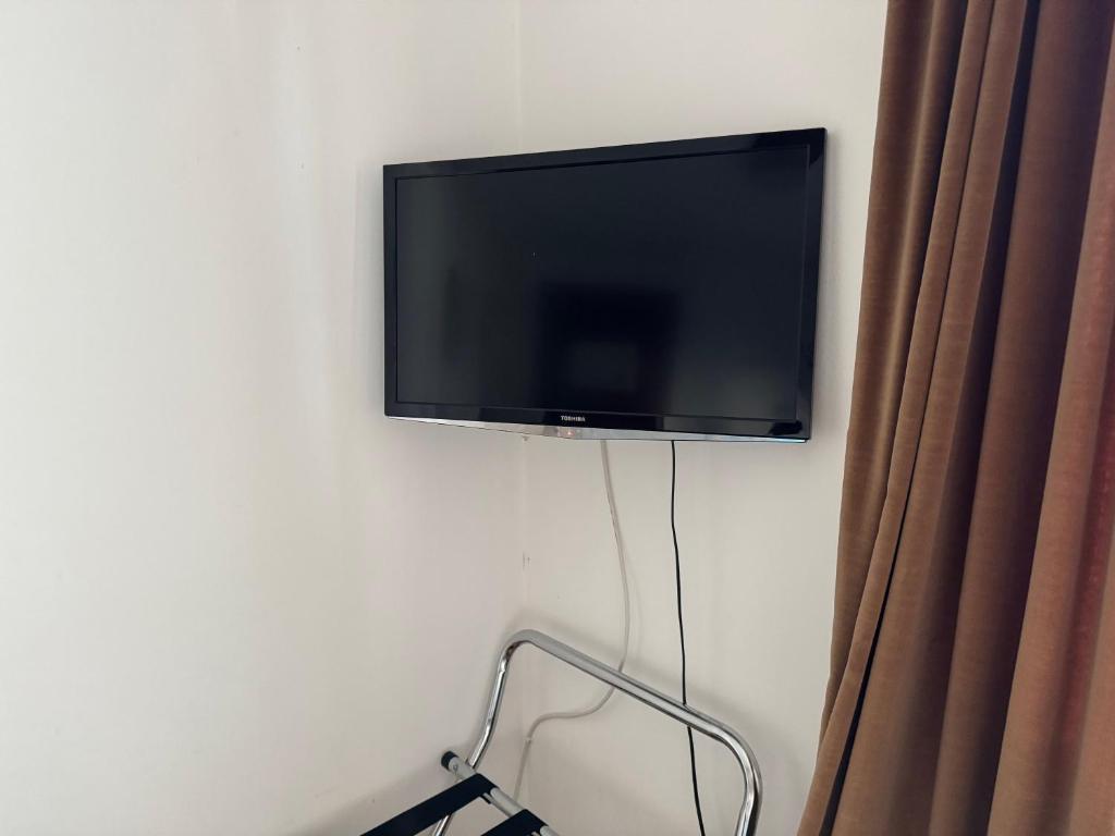 TV a/nebo společenská místnost v ubytování Altstadt Gästehaus