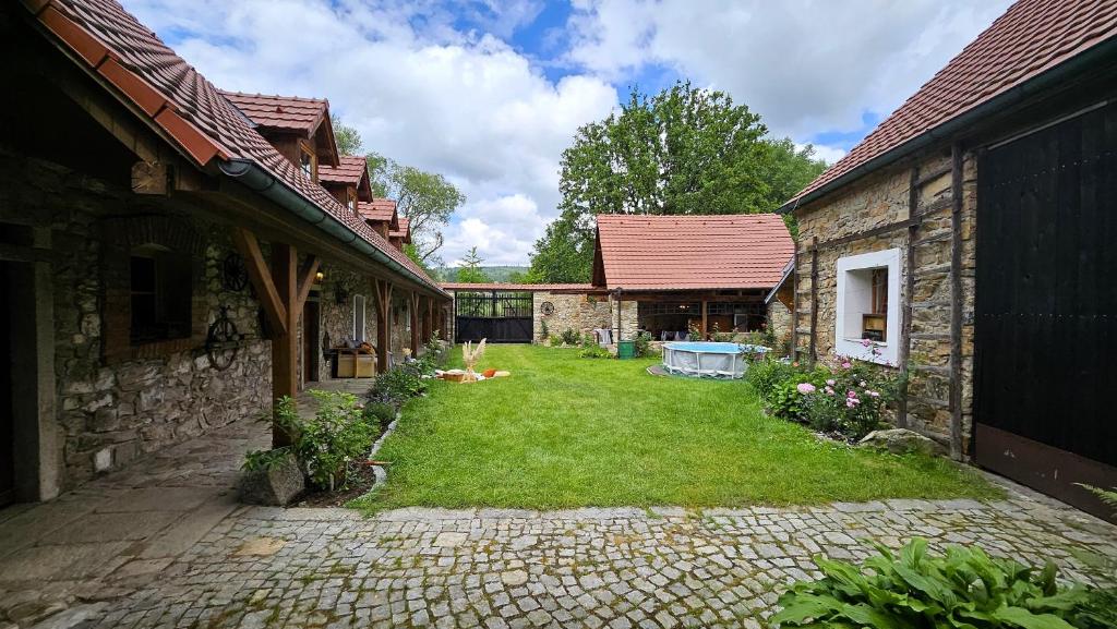 Zahrada ubytování Chalupa Semice - Písek