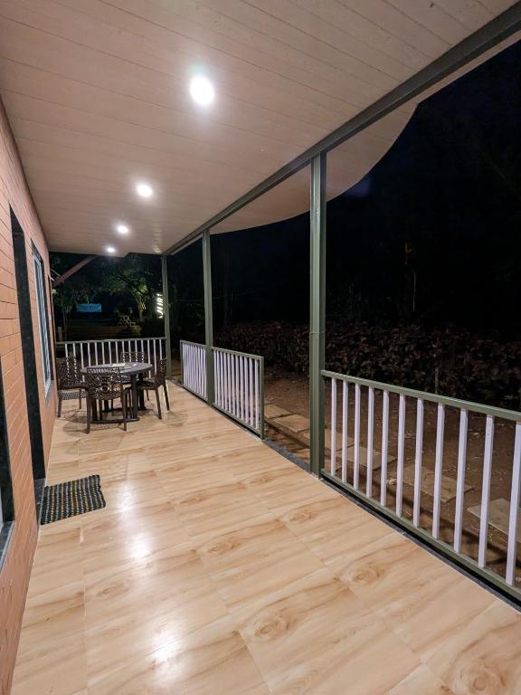 Balkón nebo terasa v ubytování CharDara Agrotourism & FarmStay