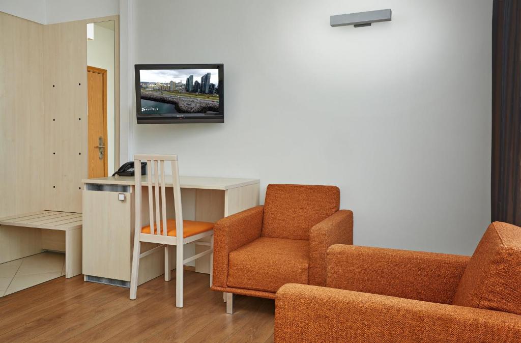 TV a/nebo společenská místnost v ubytování Hotel Klettur