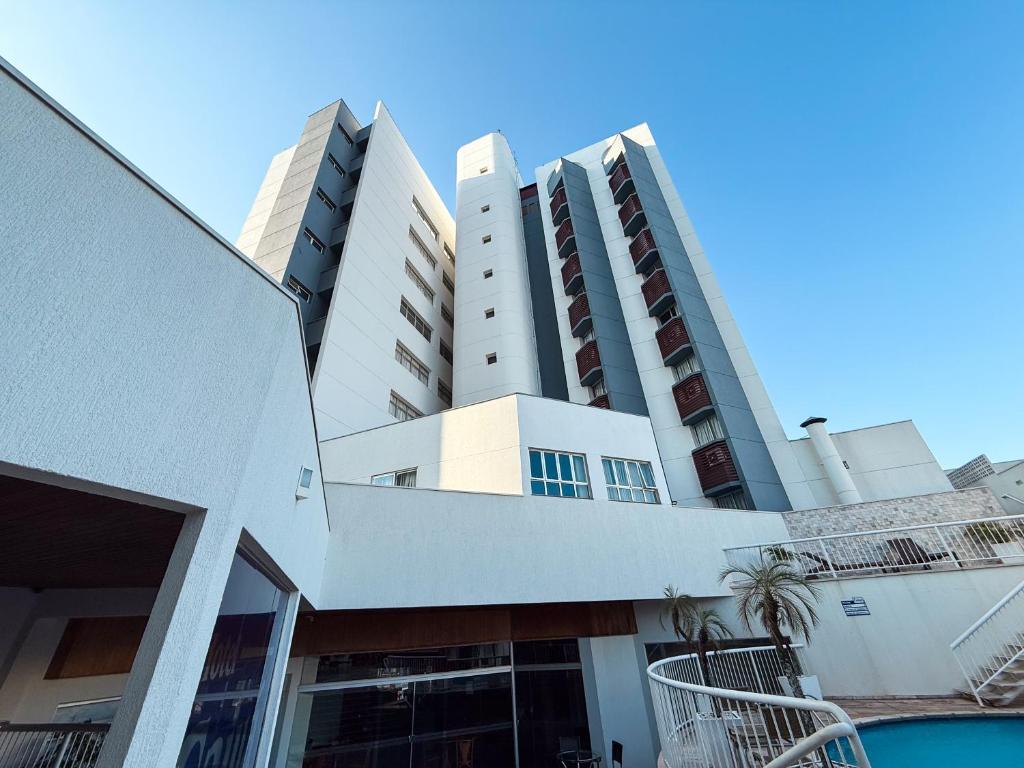 Bazén v ubytování Hotel Caiuá nebo v jeho okolí