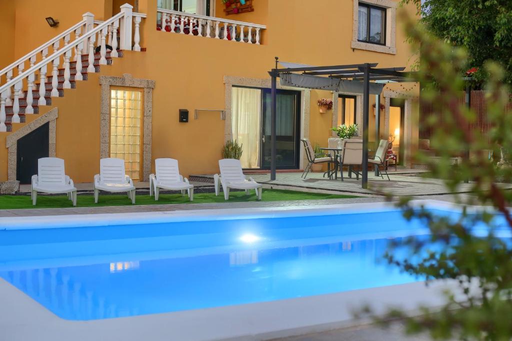 Basen w obiekcie Apartment Private Heated Pool lub w pobliżu
