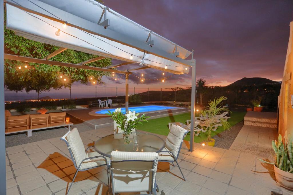 Basen w obiekcie Apartment Private Heated Pool lub w pobliżu