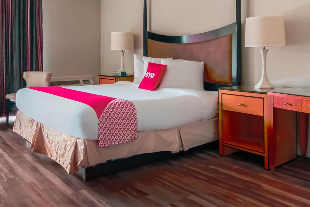 OYO Hotel Alice TX Hwy 281 West photo