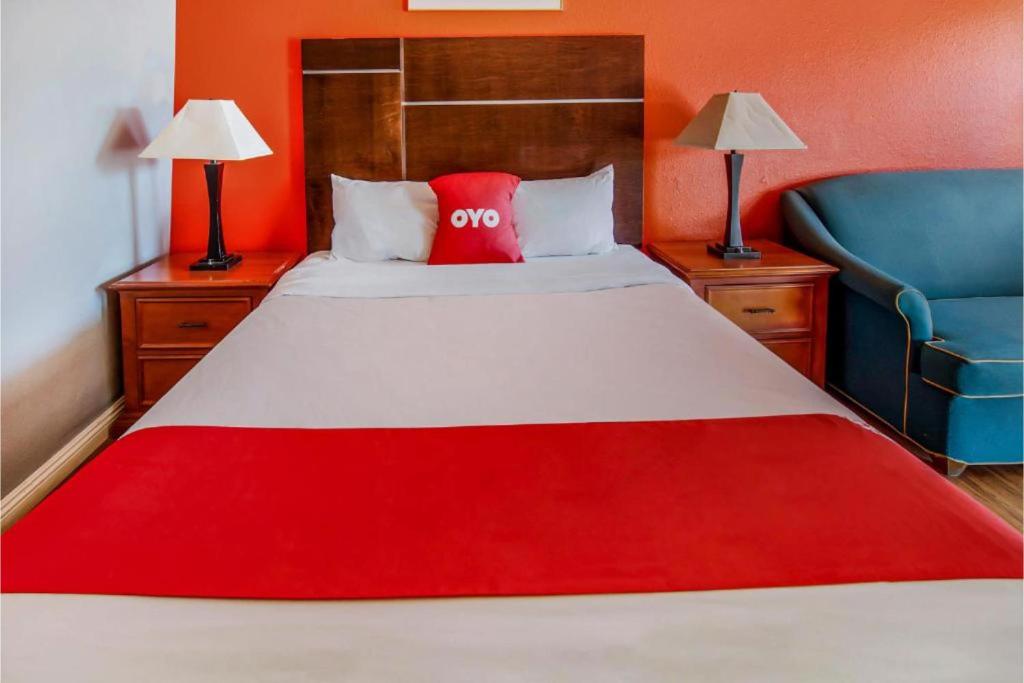 Hotel Europa Ridgecrest photo