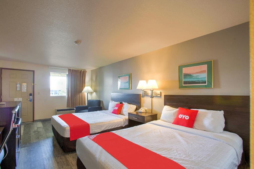 OYO Woodland Hotel and Suites - Housity