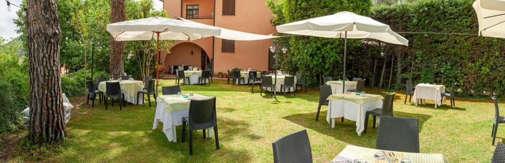 A garden outside Hotel La Fattoria