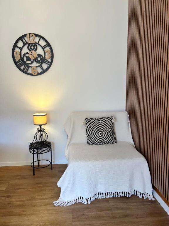 Łóżko lub łóżka w pokoju w obiekcie Warmbad Apartments