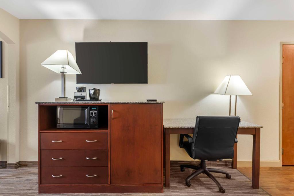 Best Western Executive Inn & Suites - Suite King - Accesso Disabili