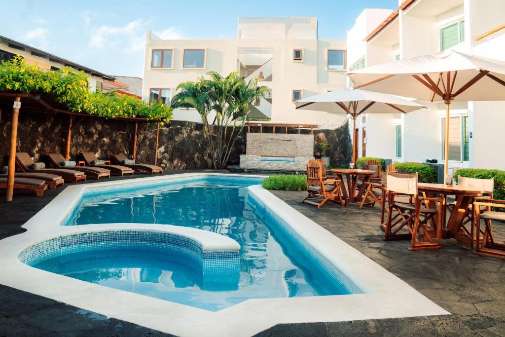 Bazén v ubytování Hotel Ninfa nebo v jeho okolí