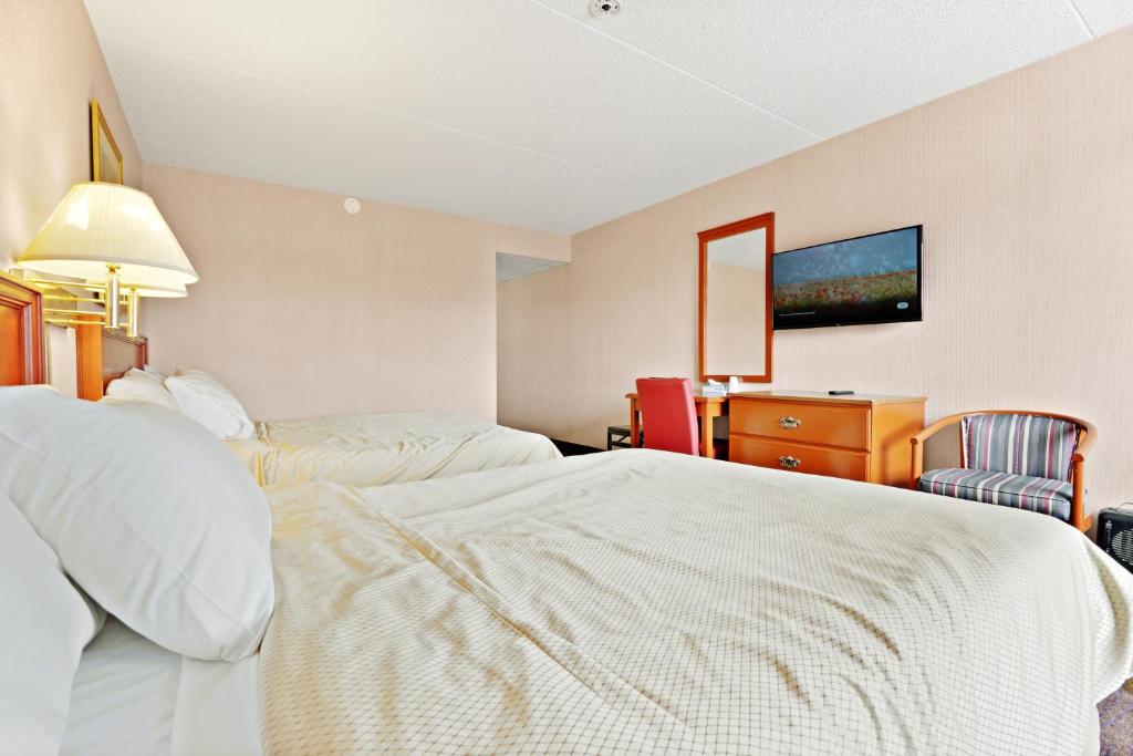 Niagara Lodge & Suites - Resim 40