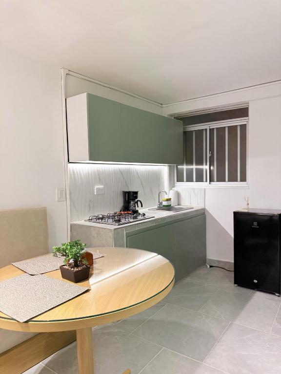 Kuchyň nebo kuchyňský kout v ubytování LOFT HOST PARTNER Cerca al Aeropuerto,Expofuturo y Ukumari