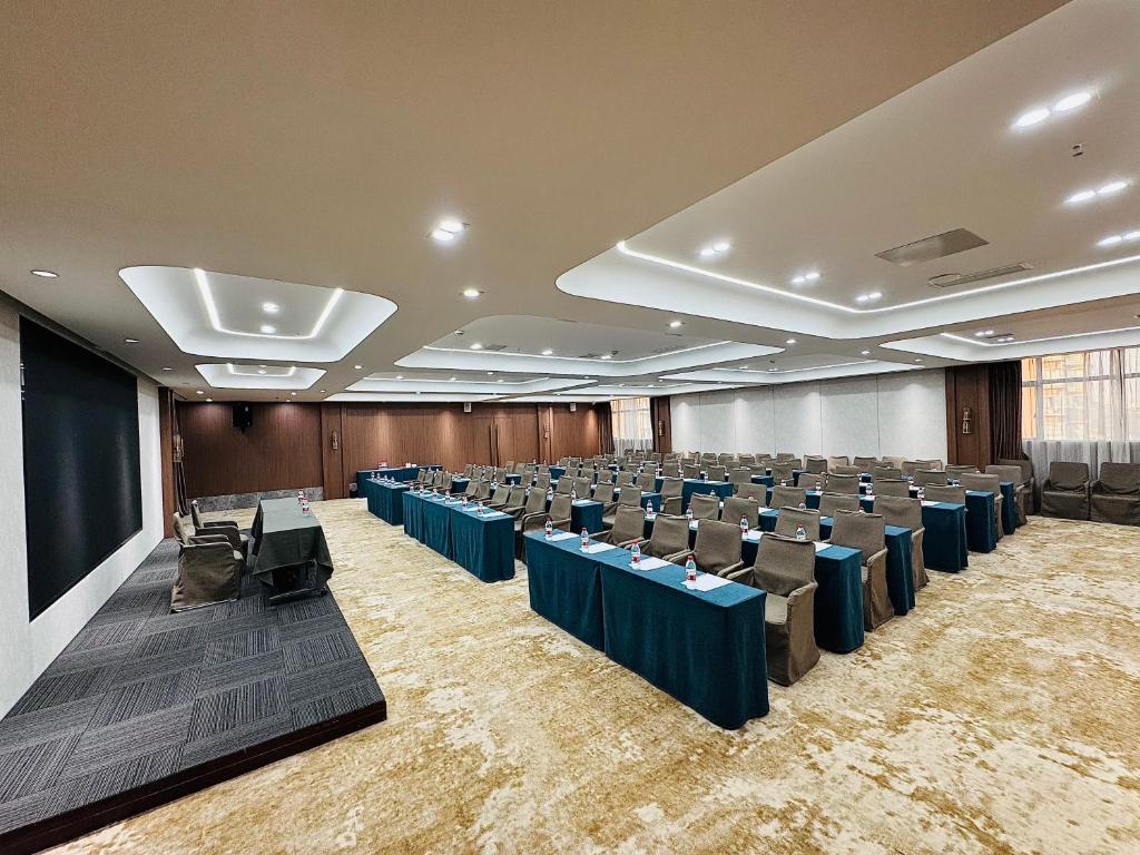 Konferenční prostory v ubytování Country Inn&Suites by Radisson, Shanghai PVG