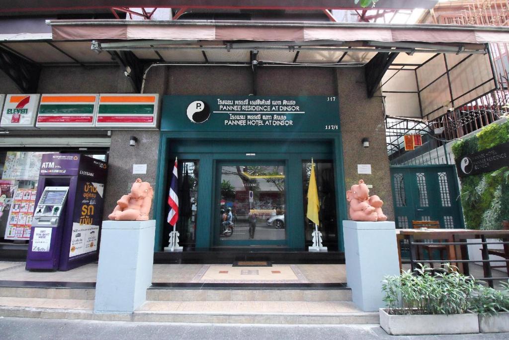 Super OYO 483 Pannee Hotel Khaosan - Resim 34