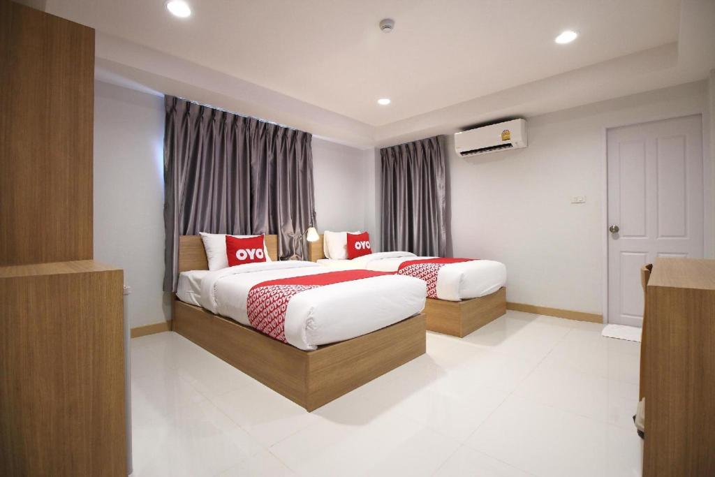 Super OYO 483 Pannee Hotel Khaosan - Resim 41