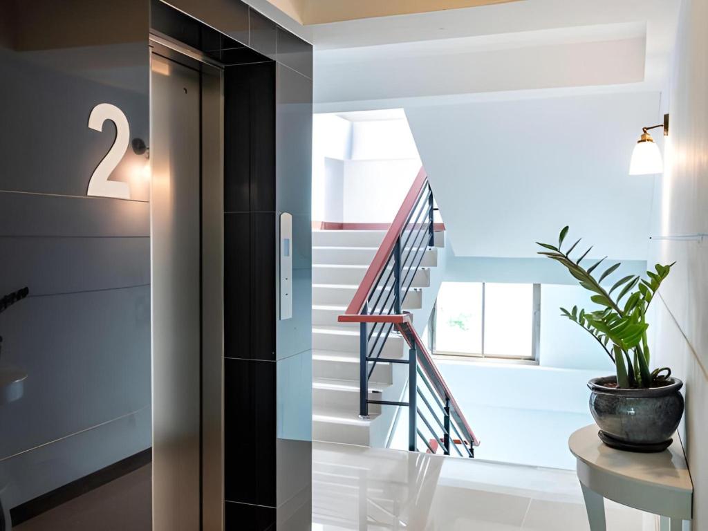 Collection O Room Lanna Hotel - Resim 18