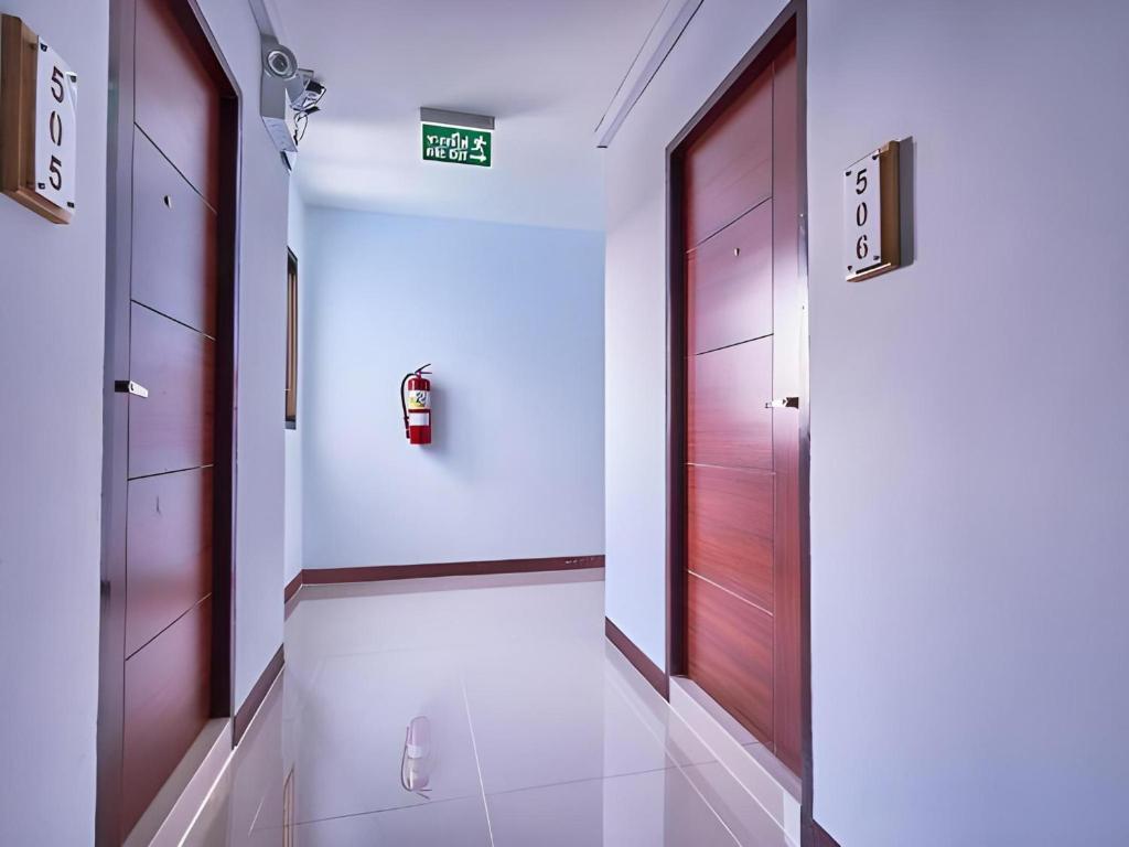 Collection O Room Lanna Hotel - Resim 23