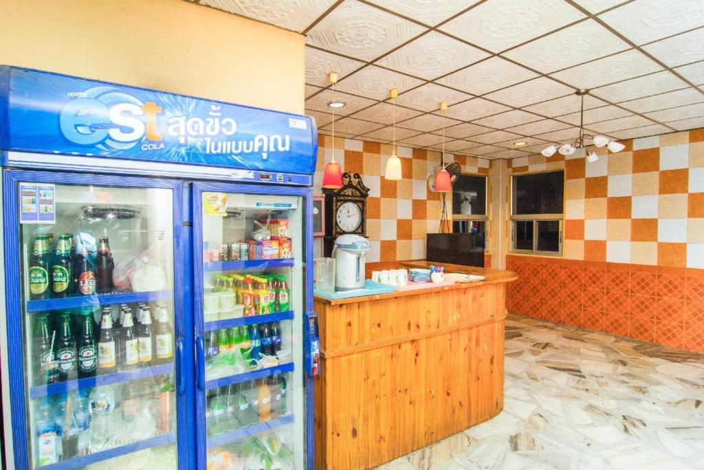 Nápoje v ubytování OYO 534 Phasuk Hotel