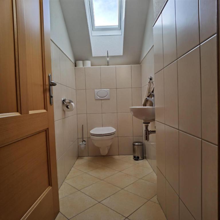 Koupelna v ubytování Privatzimmer am Weinbrunnen