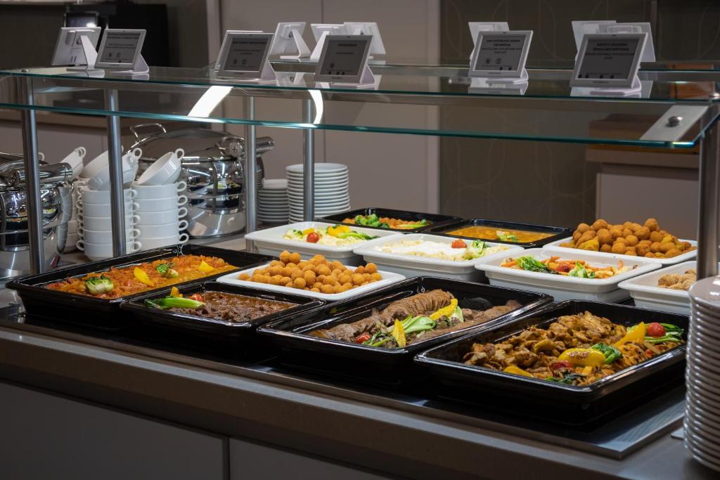 Hunguest Hotel Flóra - Resim 28