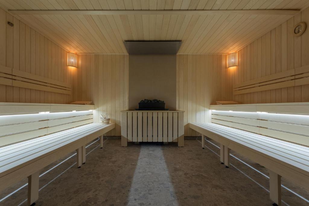 Hunguest Hotel Flóra - Resim 43