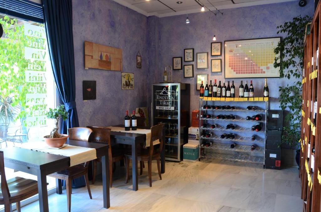 Nápoje v ubytovaní Hotel Tikar