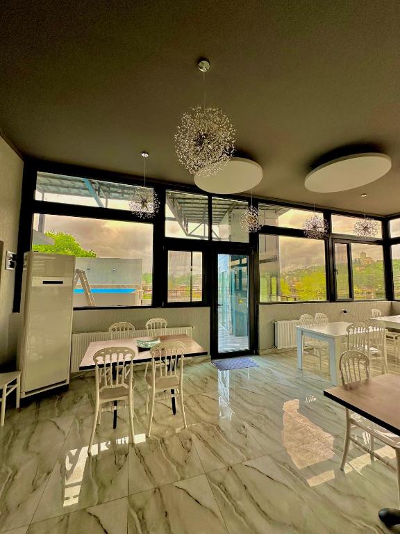 Fotografie z fotogalerie ubytování Hotel balcony v destinaci Kutaisi