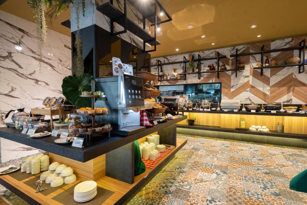 Rak Elegant Hotel Patong - 15