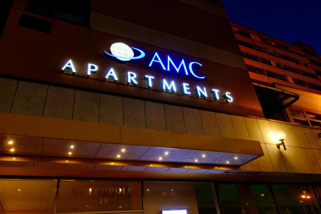 AMC Apartments - Ku'Damm - Resim 6