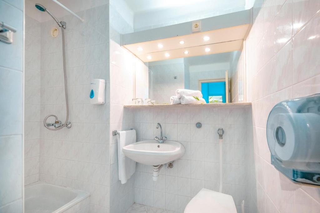 Koupelna v ubytování Hotel Európa