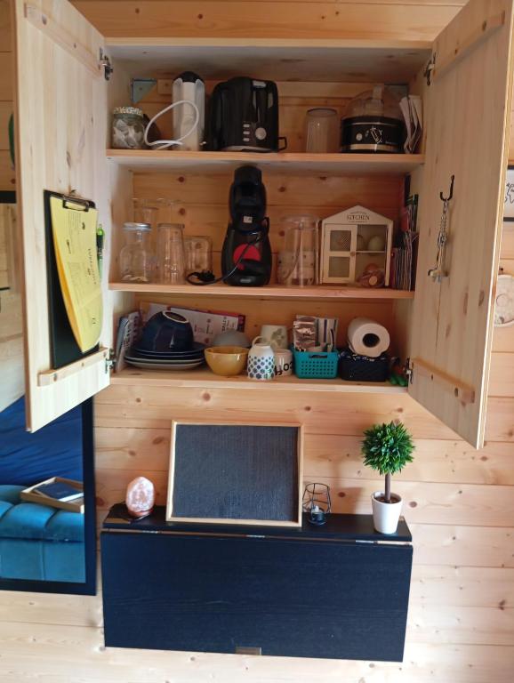 Fotografie z fotogalerie ubytování Adventure Cabin Retreat 'The CabAnne' No Shower v destinaci Dublin
