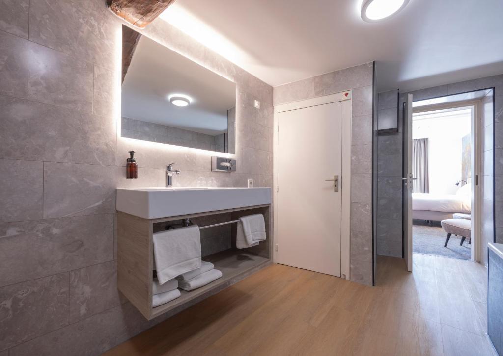 Fletcher Hotel Restaurant De Burghoeve - Resim 8