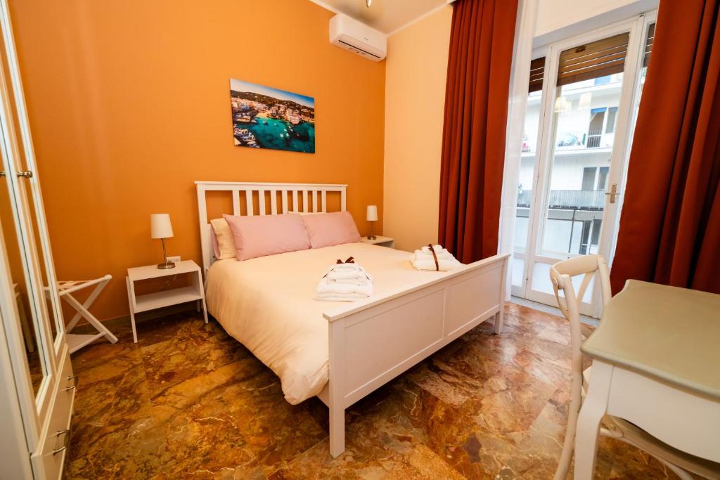 Postel nebo postele na pokoji v ubytování Apulia Concept B&B
