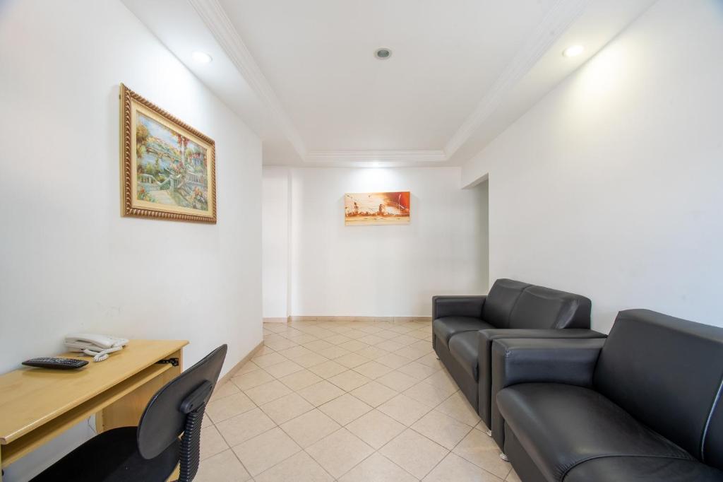 Posezení v ubytování OYO Residencial Itacuruçá Apart Hotel, Mangaratiba