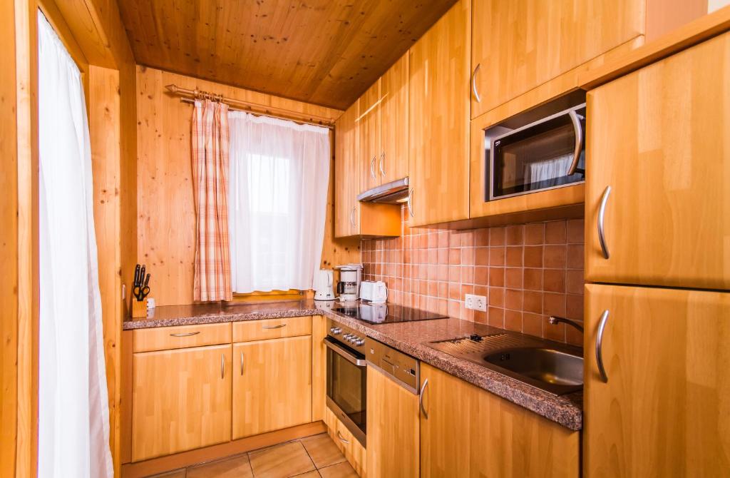 Monarchia Park - Three-Bedroom Apartment With Private Sauna