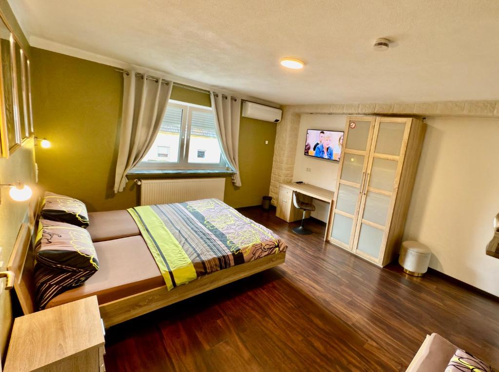 Europa Pension zum Grünen Baum - 19