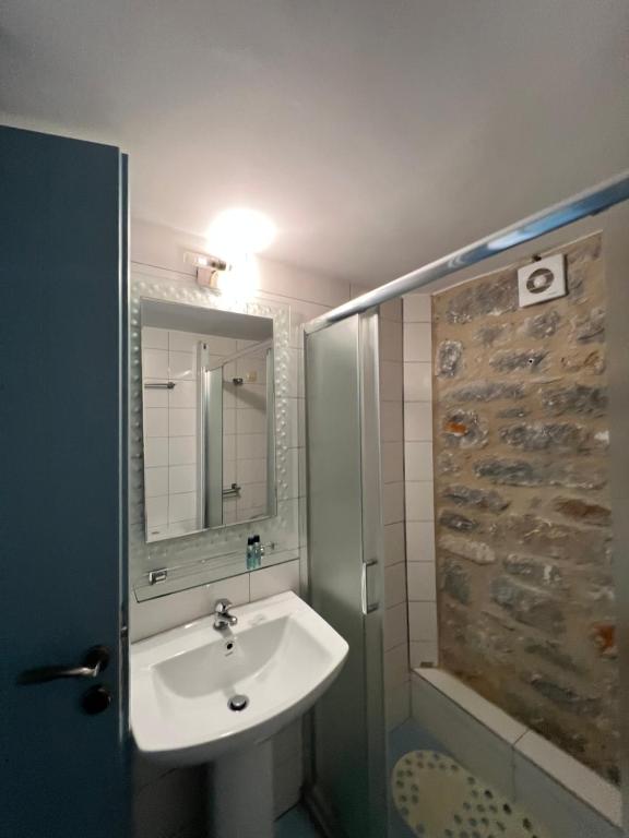 Koukouri Suites - 11