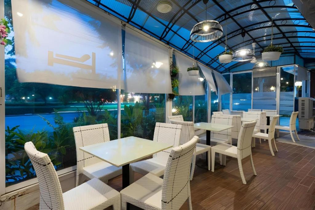 Collection O Howard Square Boutique Hotel - Resim 16