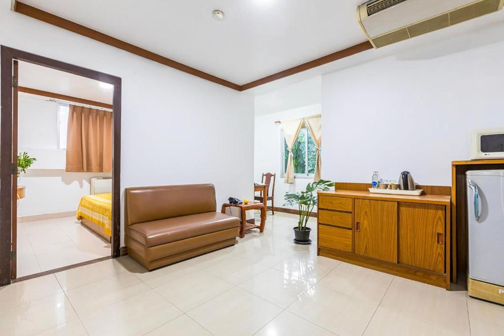 Collection O Howard Square Boutique Hotel - Resim 18