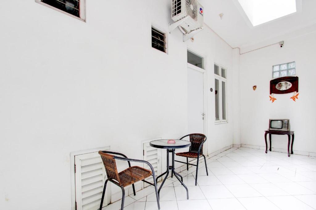 Fotografie z fotogalerie ubytování Hotel O Wisma Arya 2 v destinaci Yogyakarta