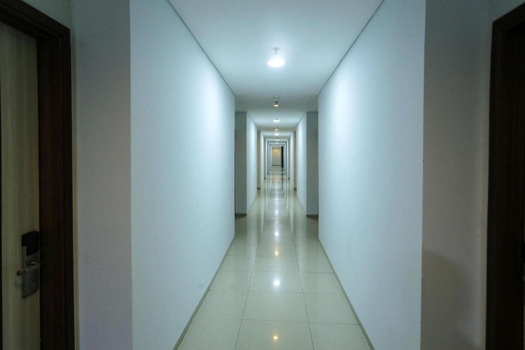 Fotografie z fotogalerie ubytování Super OYO Townhouse OAK Hotel Fiducia Pondok Gede v destinaci Jakarta