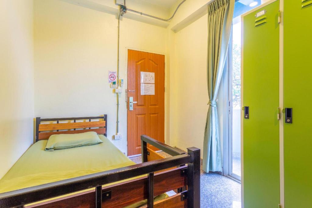 OYO 928 Leaf Hostel - Resim 32